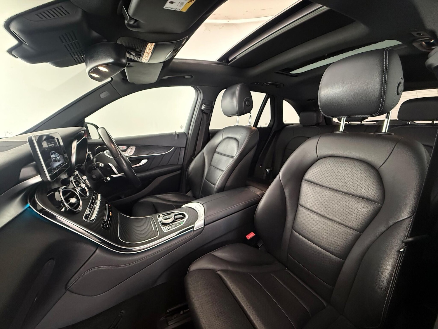 Used Mercedes-Benz GLC 2018 for sale - 77183058: Photo 15