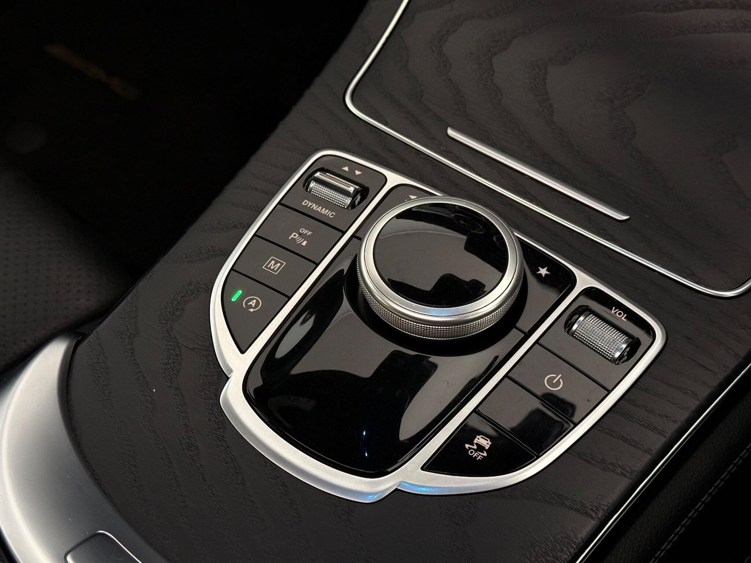 Used Mercedes-Benz GLC 2018 for sale - 77183058: Photo 33