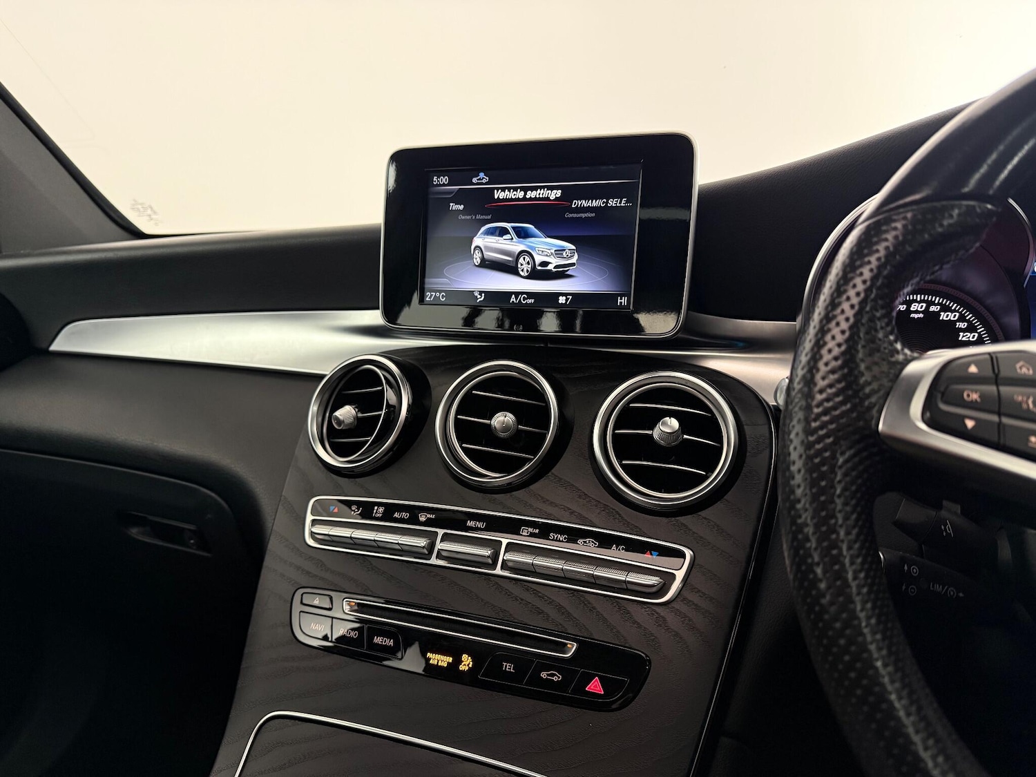 Used Mercedes-Benz GLC 2018 for sale - 77183058: Photo 34