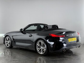 Used BMW Z4 2019 for sale - 77260120: Photo