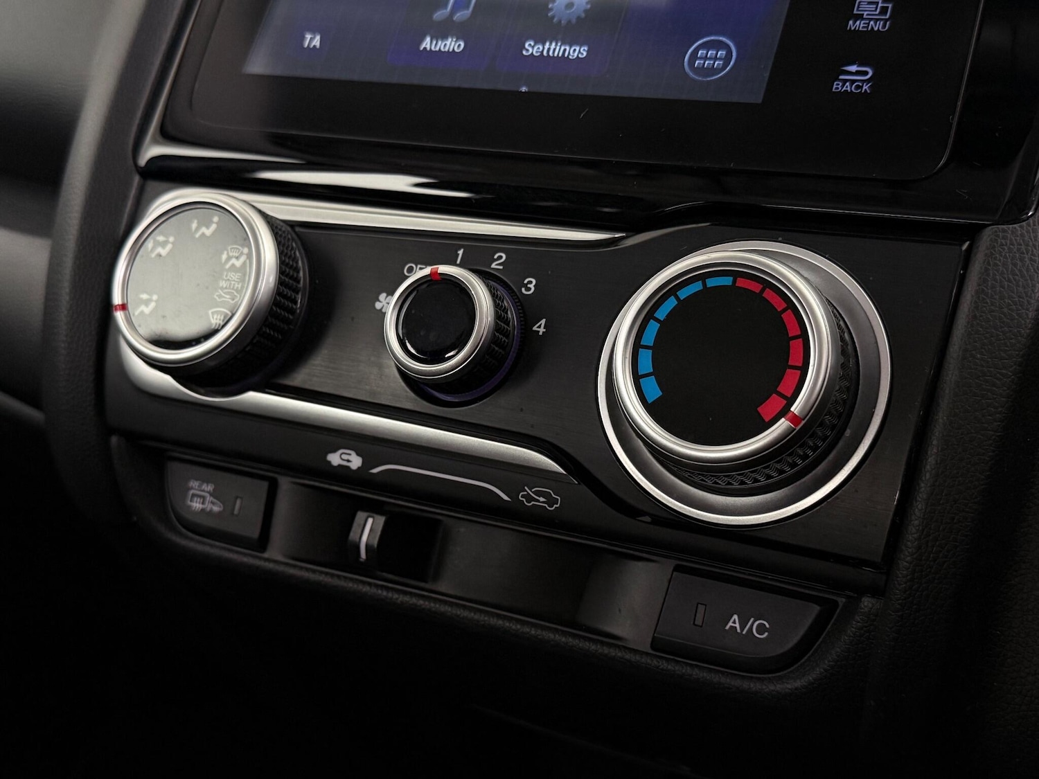 Used Honda Jazz 2020 for sale - 77182686: Photo 28