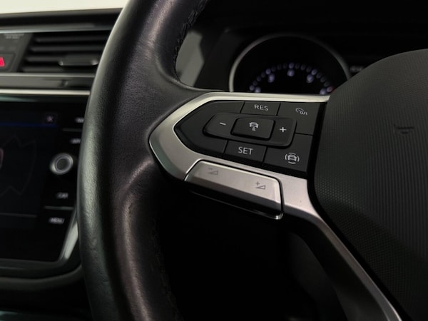 Used Volkswagen Tiguan 2022 for sale - 75721748: Photo 24
