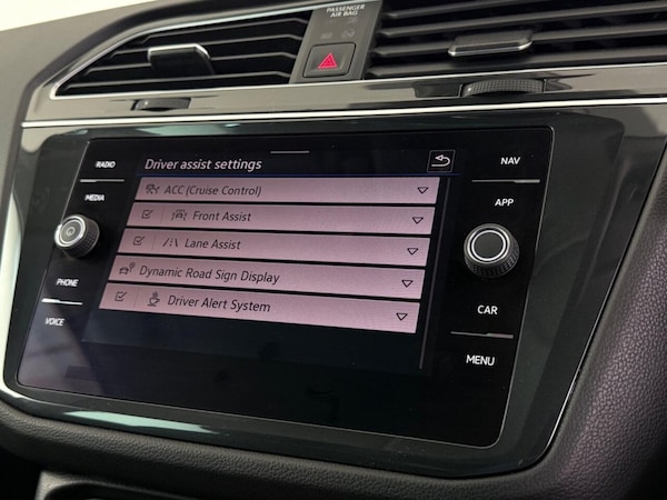 Used Volkswagen Tiguan 2022 for sale - 75721748: Photo 35