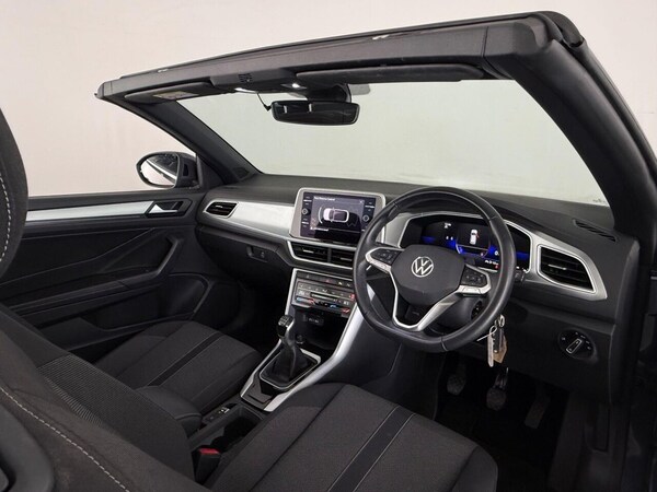 Used Volkswagen T-Roc 2024 for sale - 76148022: Photo 15