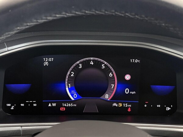 Used Volkswagen T-Roc 2024 for sale - 76148022: Photo 24