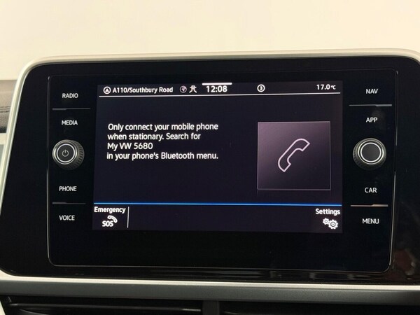 Used Volkswagen T-Roc 2024 for sale - 76148022: Photo 32