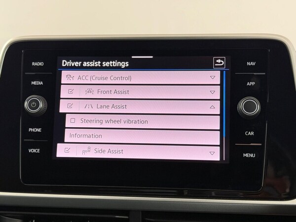 Used Volkswagen T-Roc 2024 for sale - 76148022: Photo 39