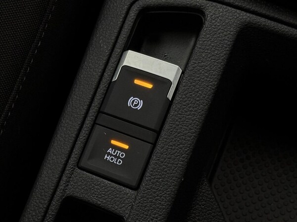 Used Volkswagen T-Roc 2024 for sale - 76148022: Photo 42