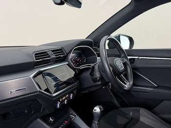 Used Audi Q3 2019 for sale - 78649313: Photo