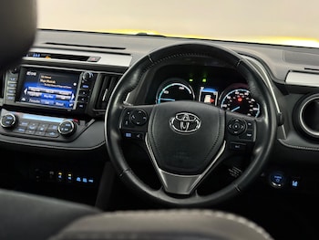 Used Toyota RAV4 2018 for sale - 78517611: Photo