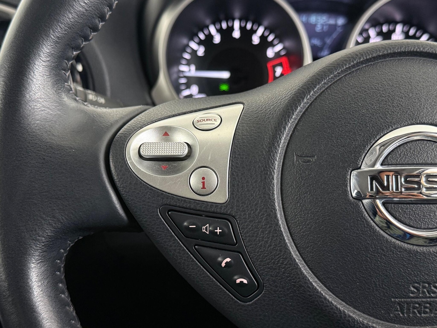 Used Nissan Juke 2018 for sale - 76467369: Photo 26