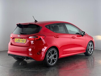 Used Ford Fiesta 2018 for sale - 77243216: Photo