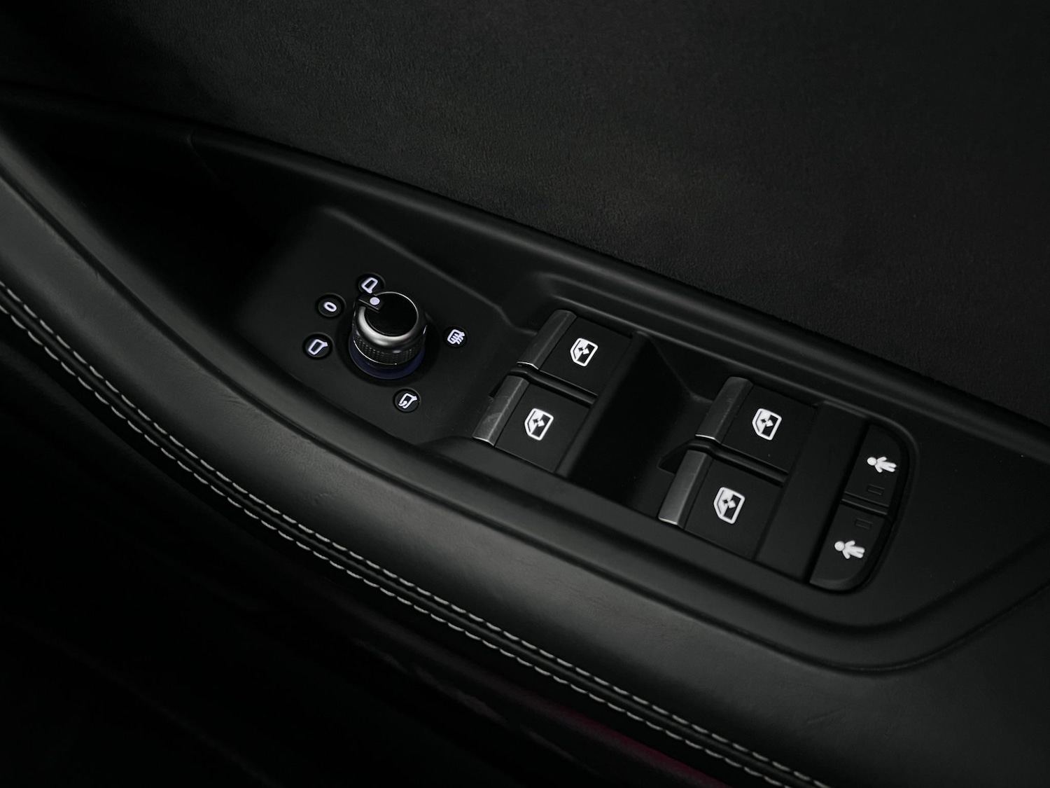 Used Audi RS4 Avant 2018 for sale - 77246394: Photo 25