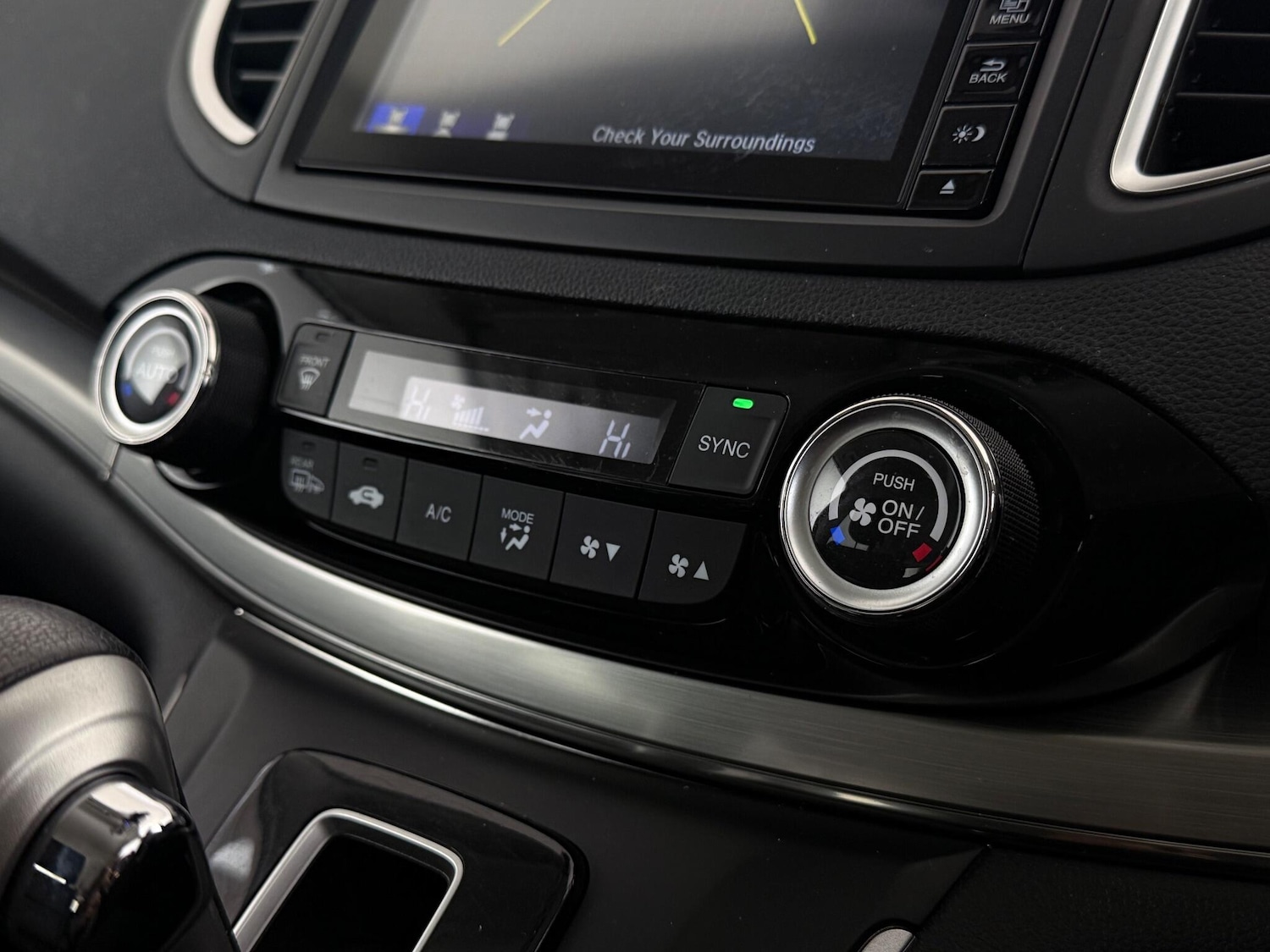 Used Honda CR-V 2018 for sale - 76466949: Photo 43