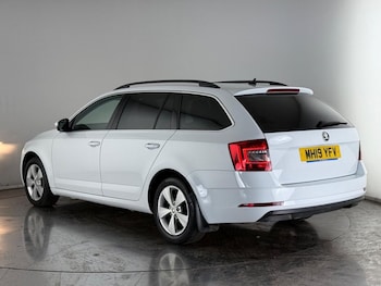 Used Skoda Octavia 2019 for sale - 75607276: Photo