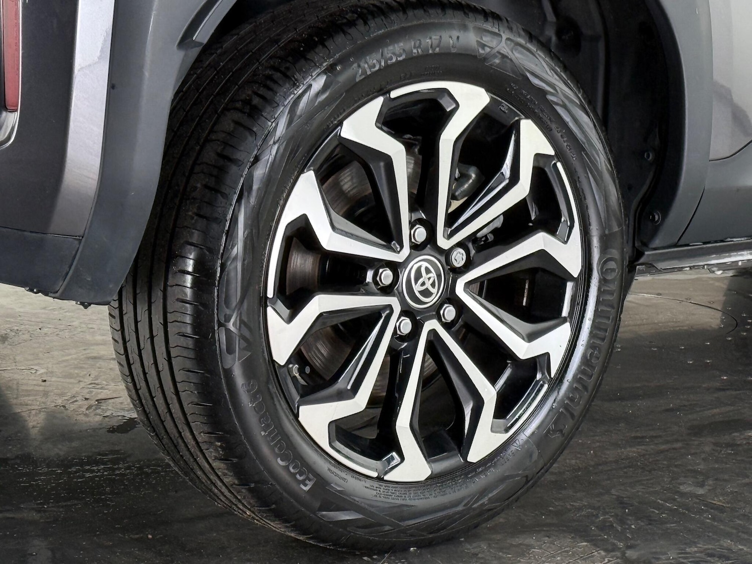 Used Toyota Yaris Cross 2024 for sale - 76549936: Photo 12