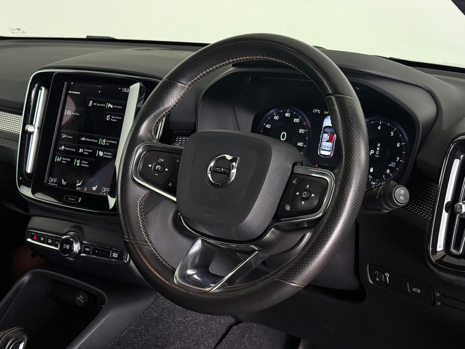 Used Volvo XC40 2021 for sale - 77246803: Photo 12