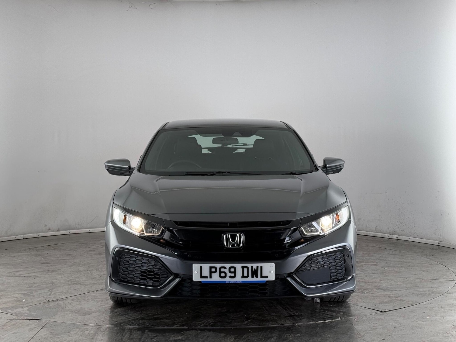 Used Honda Civic 2020 for sale - 77182568: Photo 2