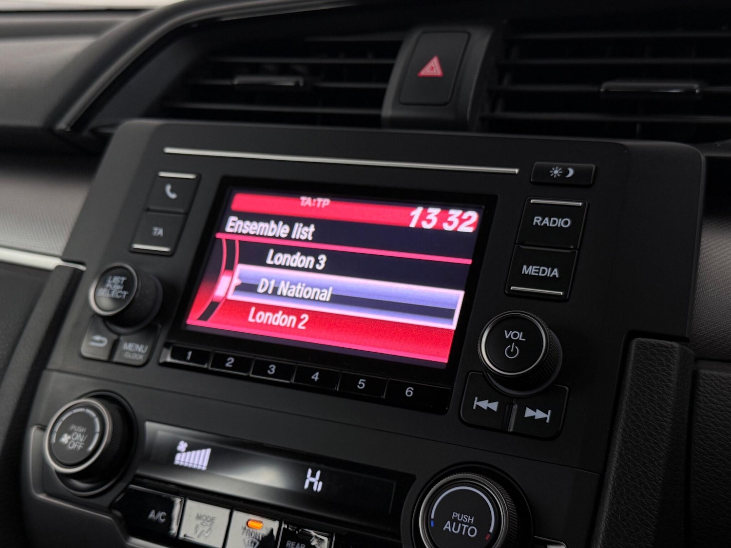 Used Honda Civic 2020 for sale - 77182568: Photo 22