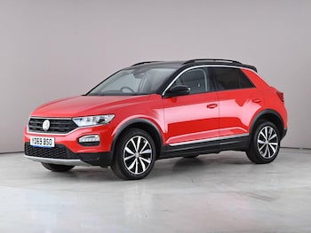 Used Volkswagen T-Roc 2019 for sale - 78505061: Photo
