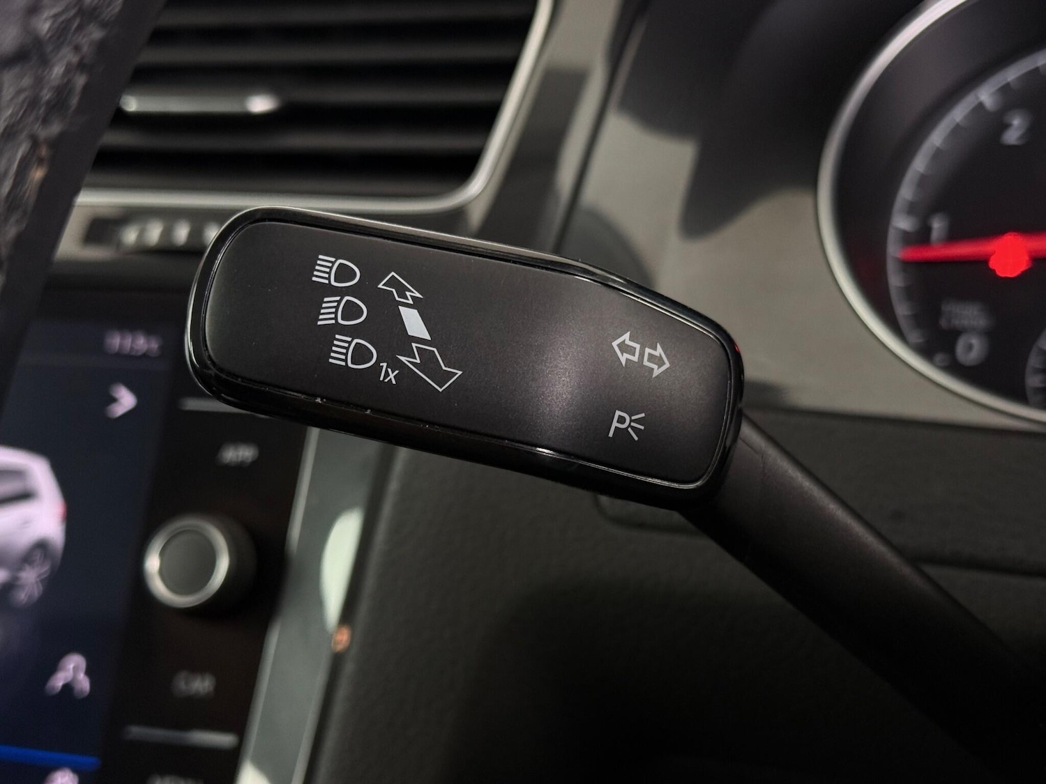 Used Volkswagen Golf 2018 for sale - 77182886: Photo 18