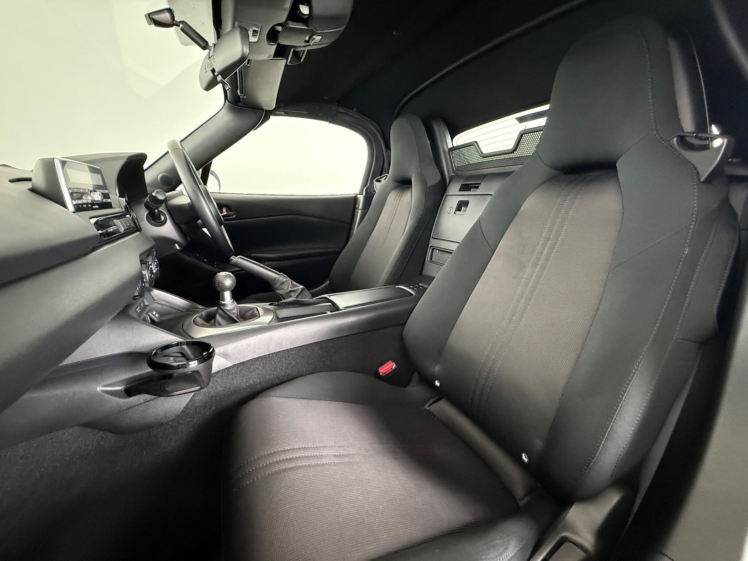 Used Mazda MX-5 2018 for sale - 77182952: Photo 11