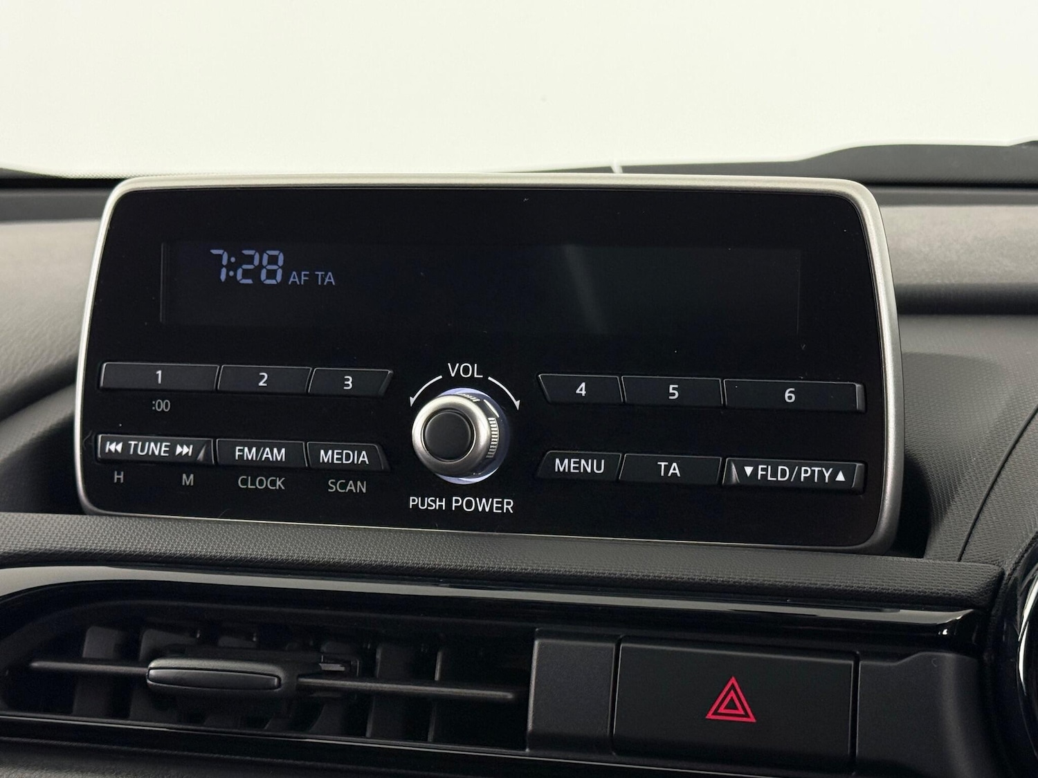 Used Mazda MX-5 2018 for sale - 77182952: Photo 20