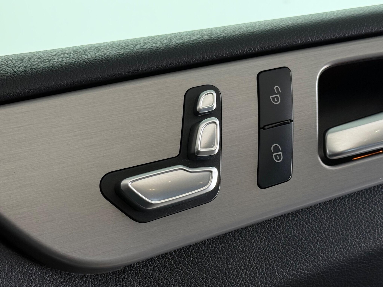 Used Mercedes-Benz GLE 2016 for sale - 76467267: Photo 25