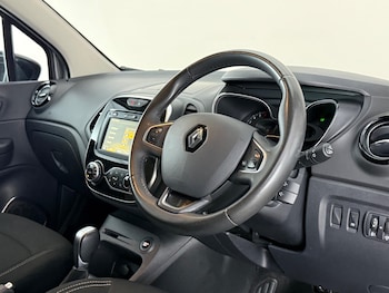 Used Renault Captur 2019 for sale - 79353460: Photo