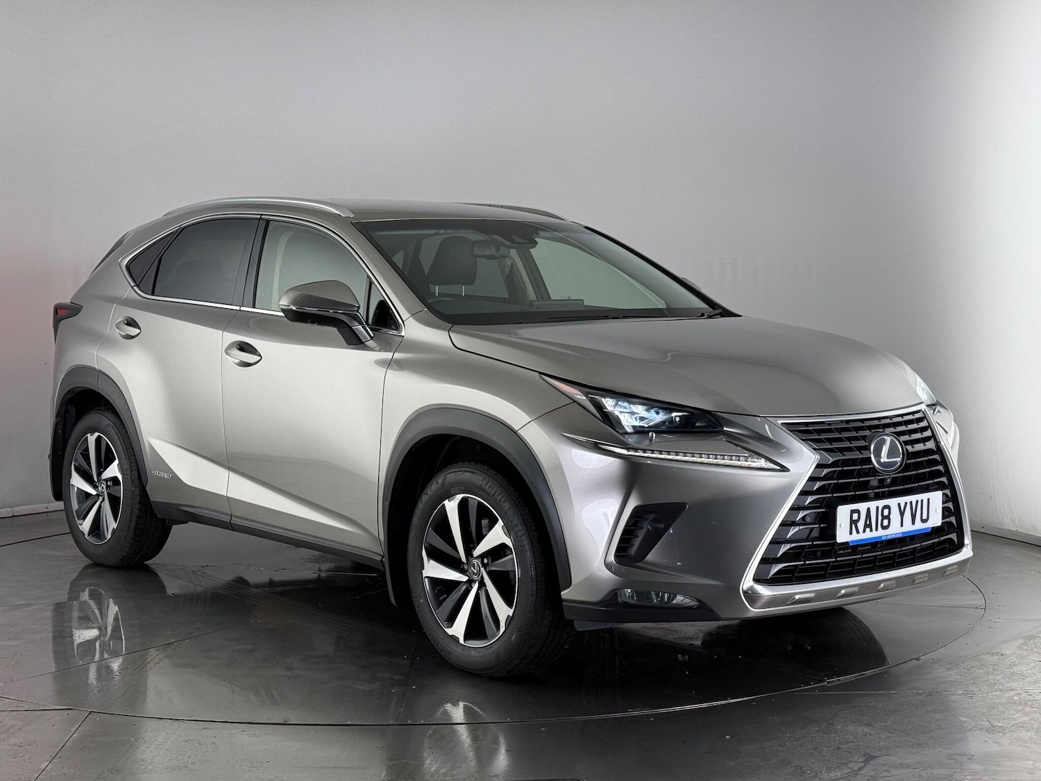 Used Lexus NX 2018 for sale - 76467425: Photo 1