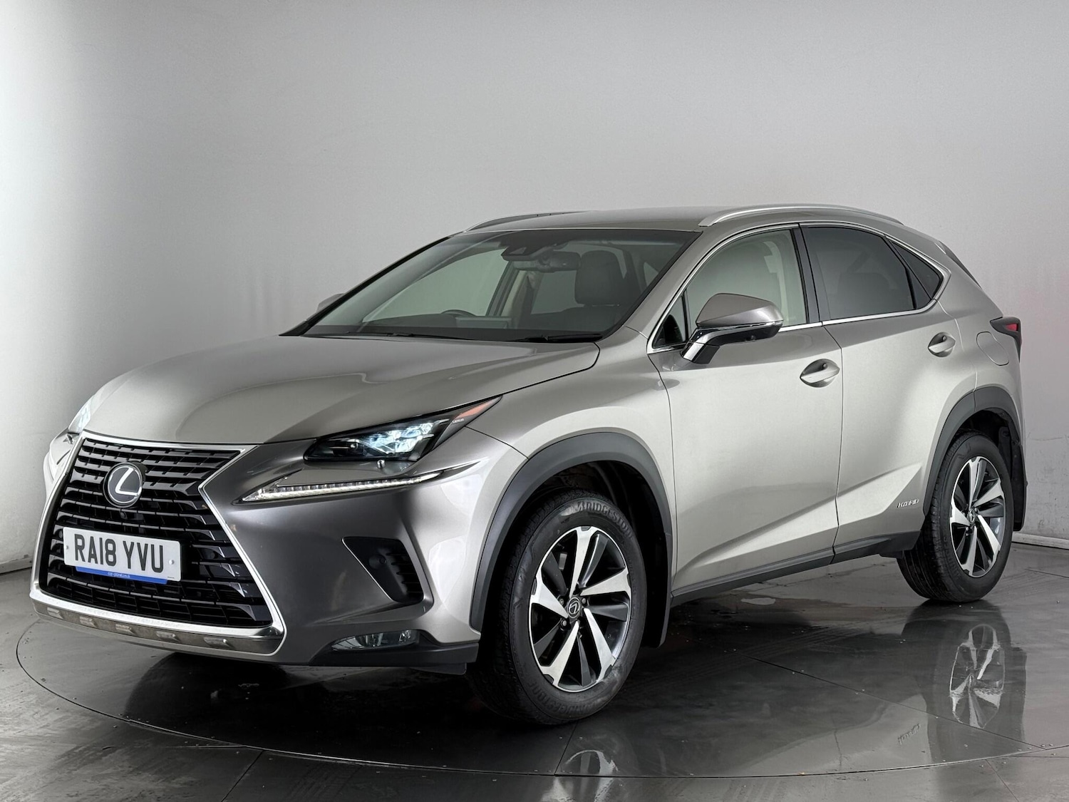 Used Lexus NX 2018 for sale - 76467425: Photo 3