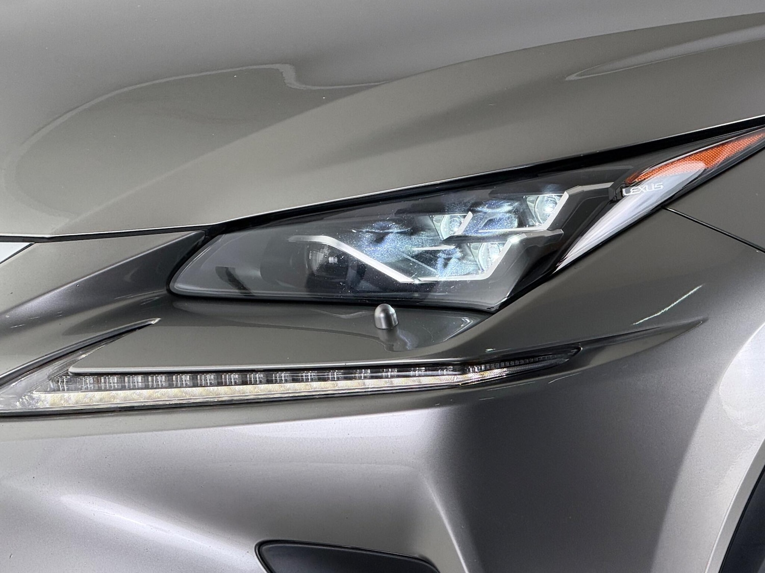 Used Lexus NX 2018 for sale - 76467425: Photo 8