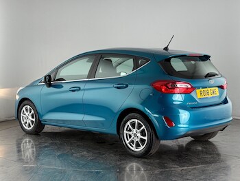 Used Ford Fiesta 2018 for sale - 77243092: Photo