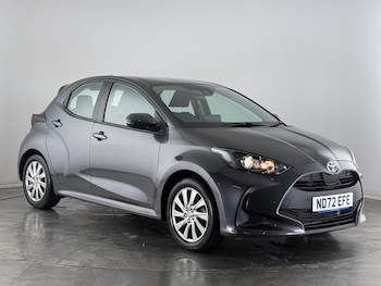 Used Toyota Yaris 2022 for sale - 77222108: Photo