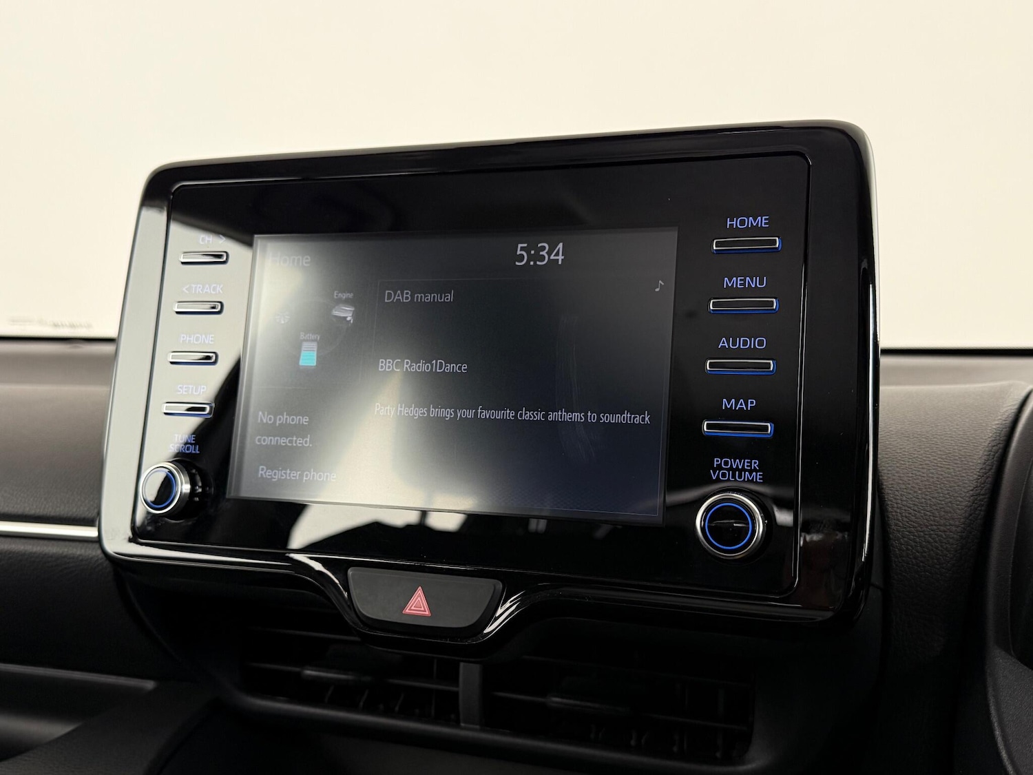 Used Toyota Yaris 2022 for sale - 77222108: Photo 21