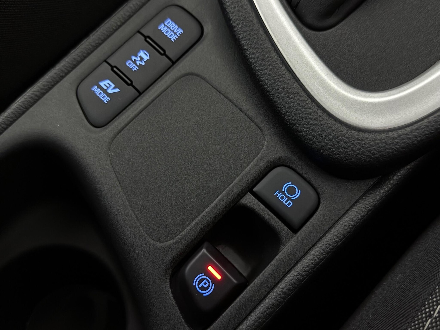 Used Toyota Yaris 2022 for sale - 77222108: Photo 27