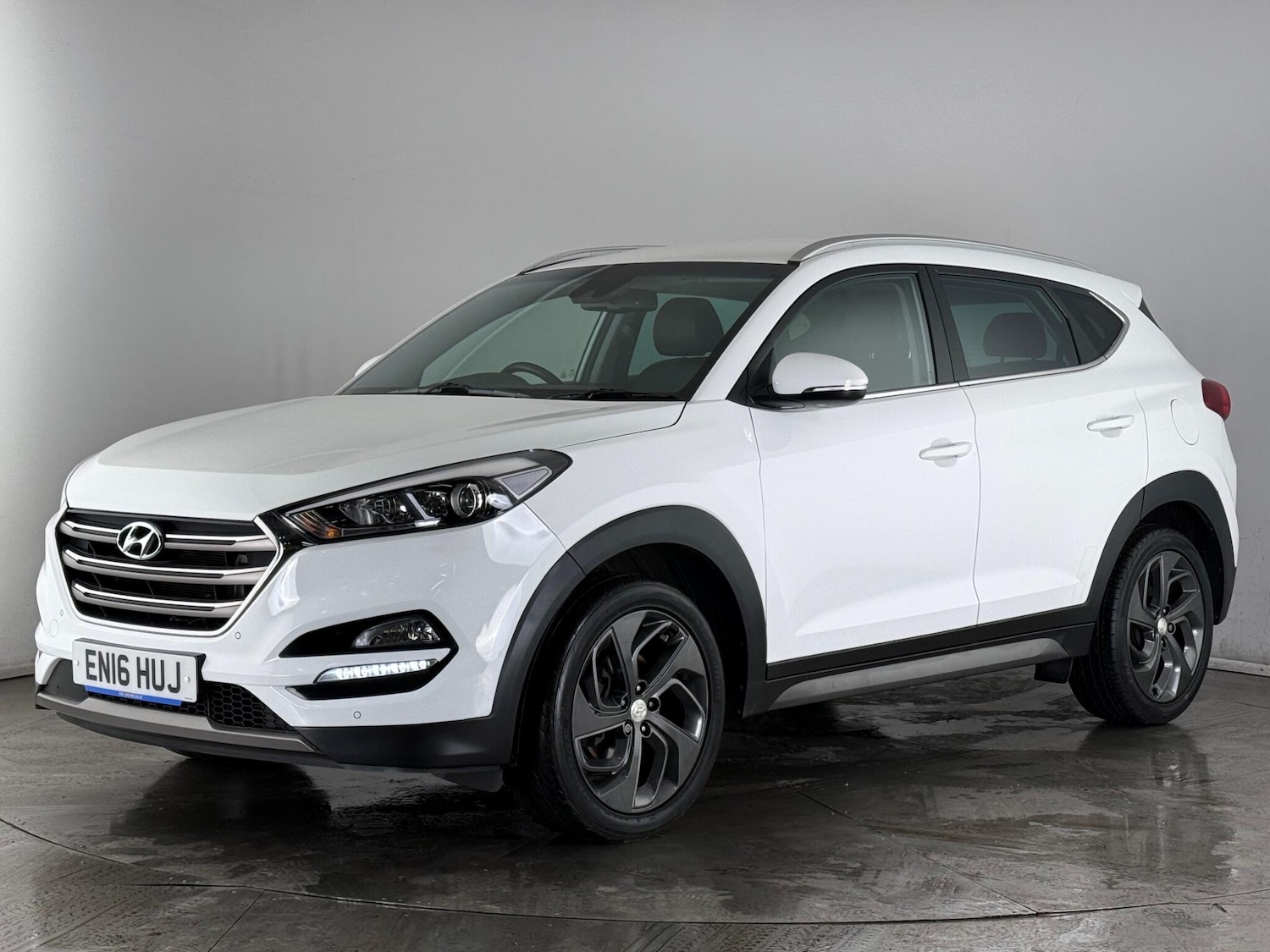 Used Hyundai TUCSON 2016 for sale - 77803025: Photo 2