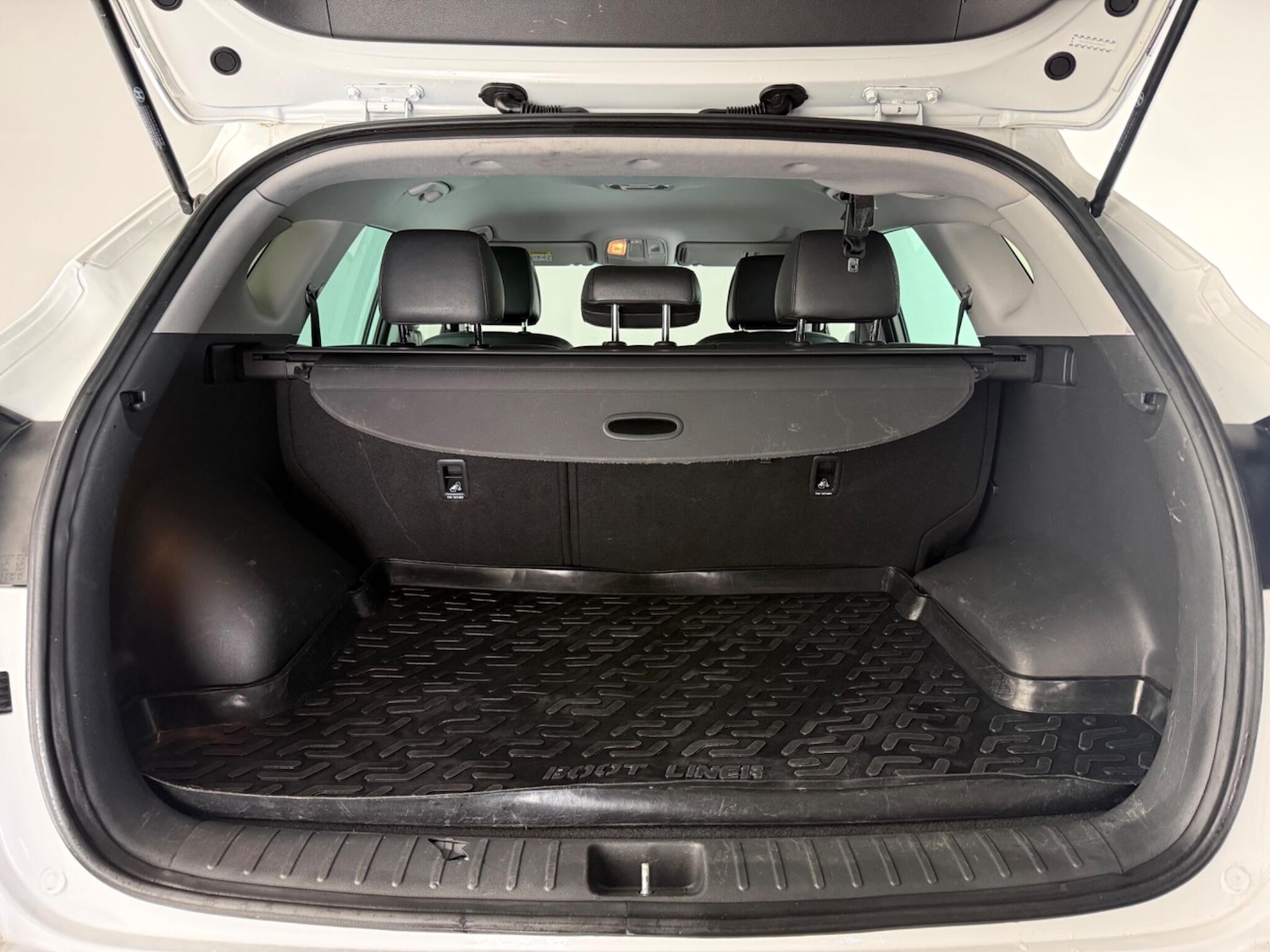 Used Hyundai TUCSON 2016 for sale - 77803025: Photo 9