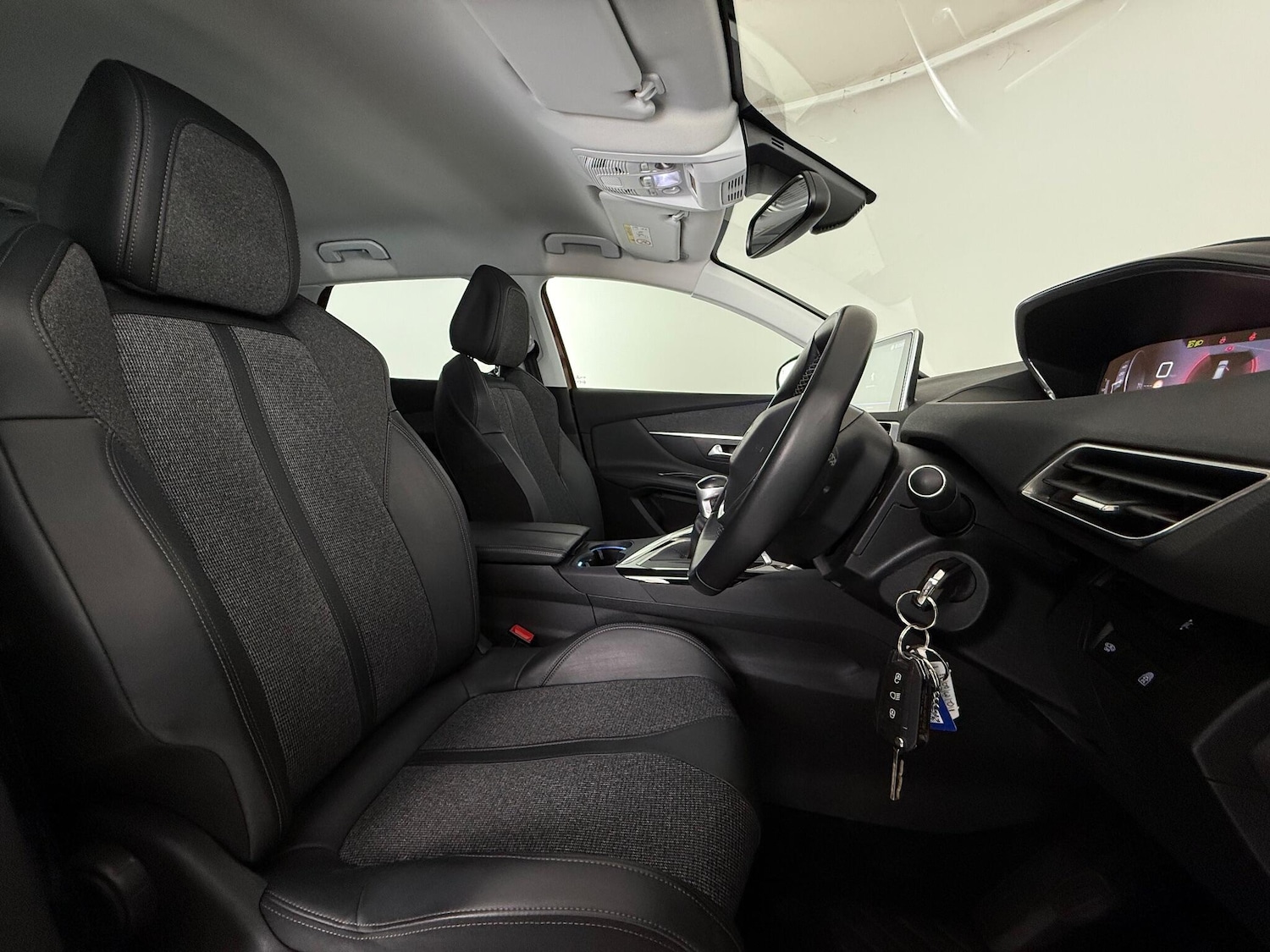 Used Peugeot 3008 2020 for sale - 77243692: Photo 11