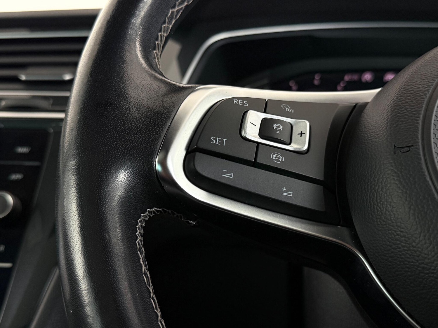 Used Volkswagen Tiguan 2020 for sale - 77260261: Photo 22