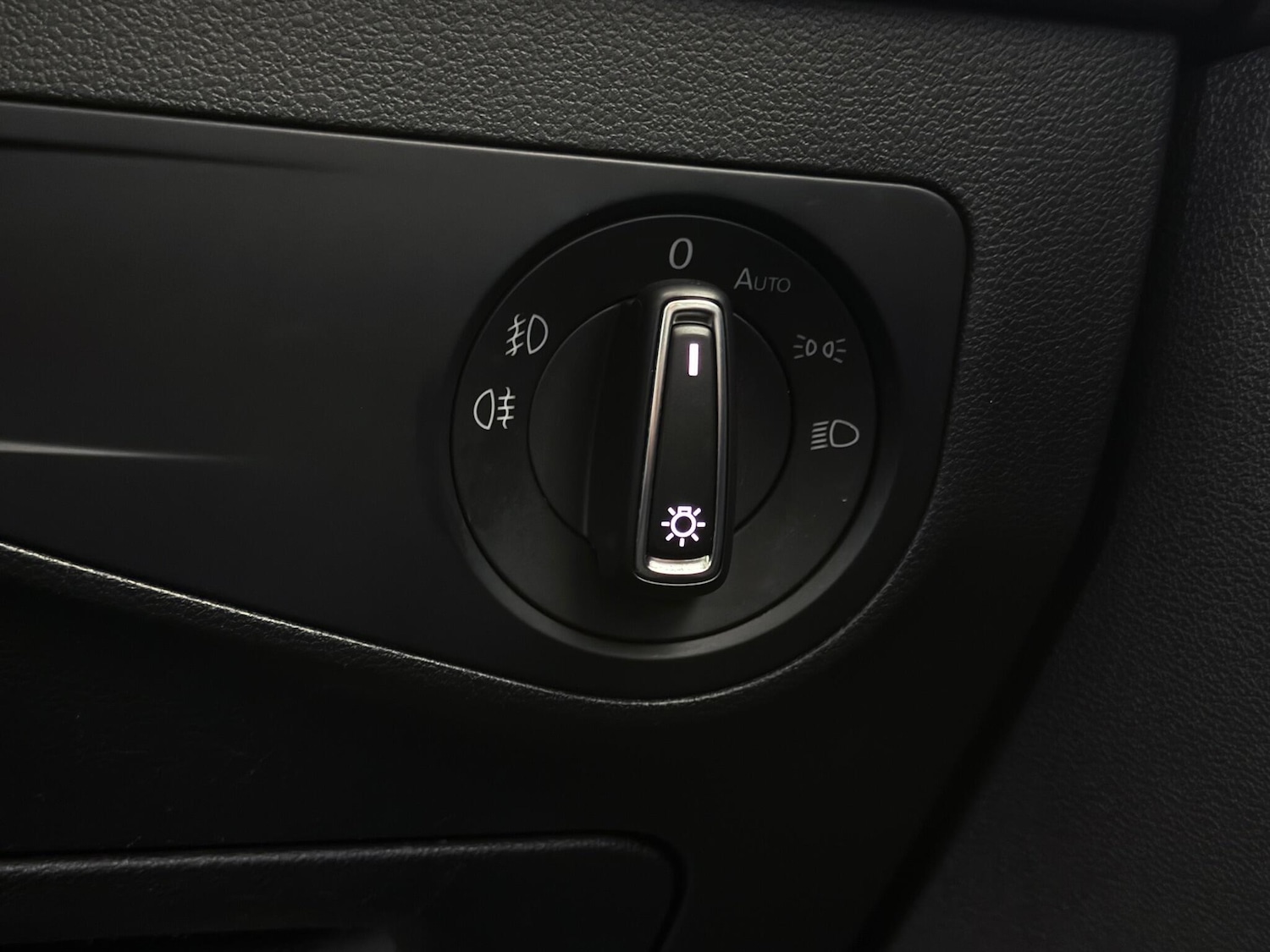 Used Volkswagen Tiguan 2020 for sale - 77260261: Photo 39