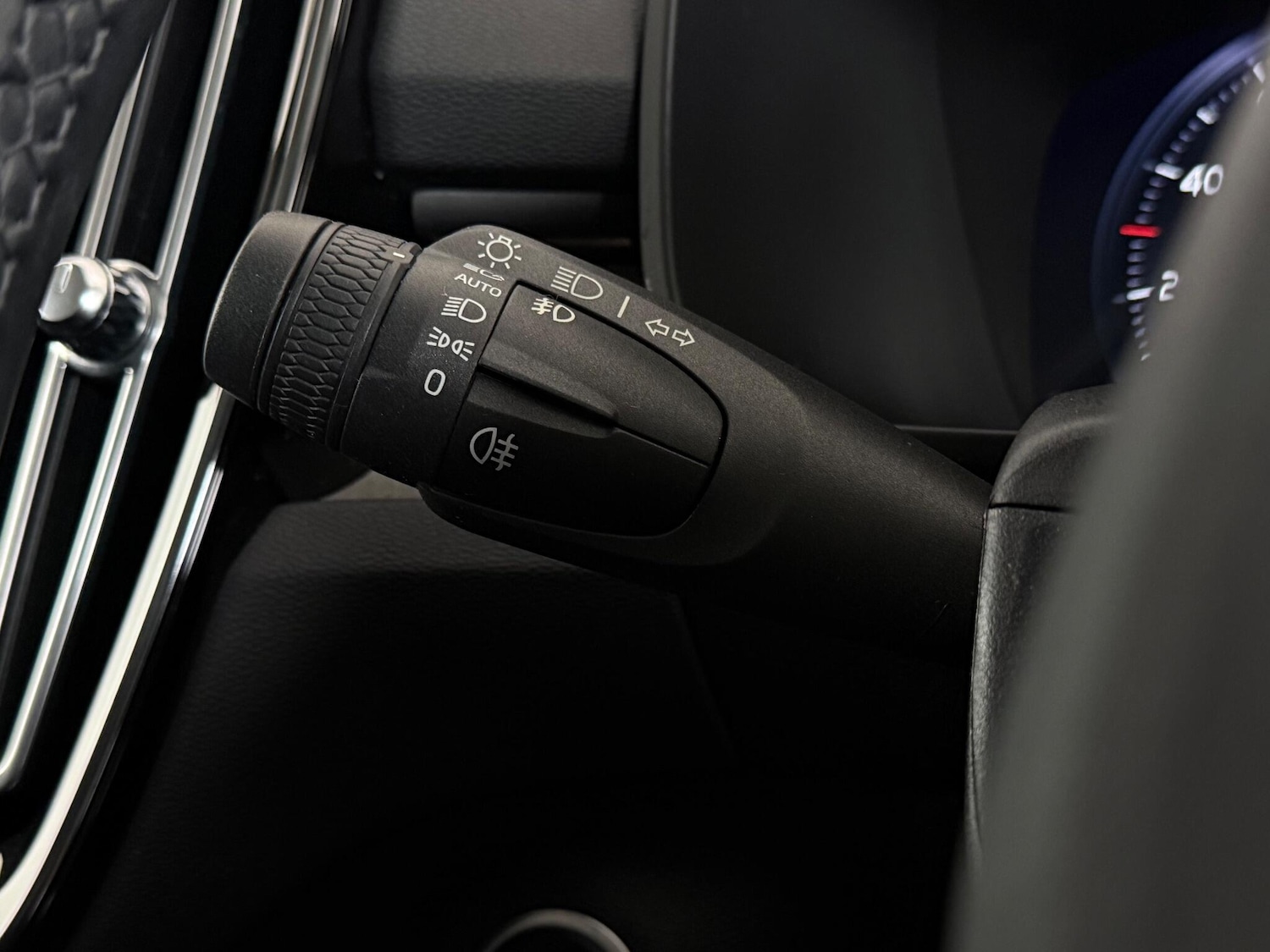 Used Volvo XC40 2021 for sale - 77221996: Photo 19