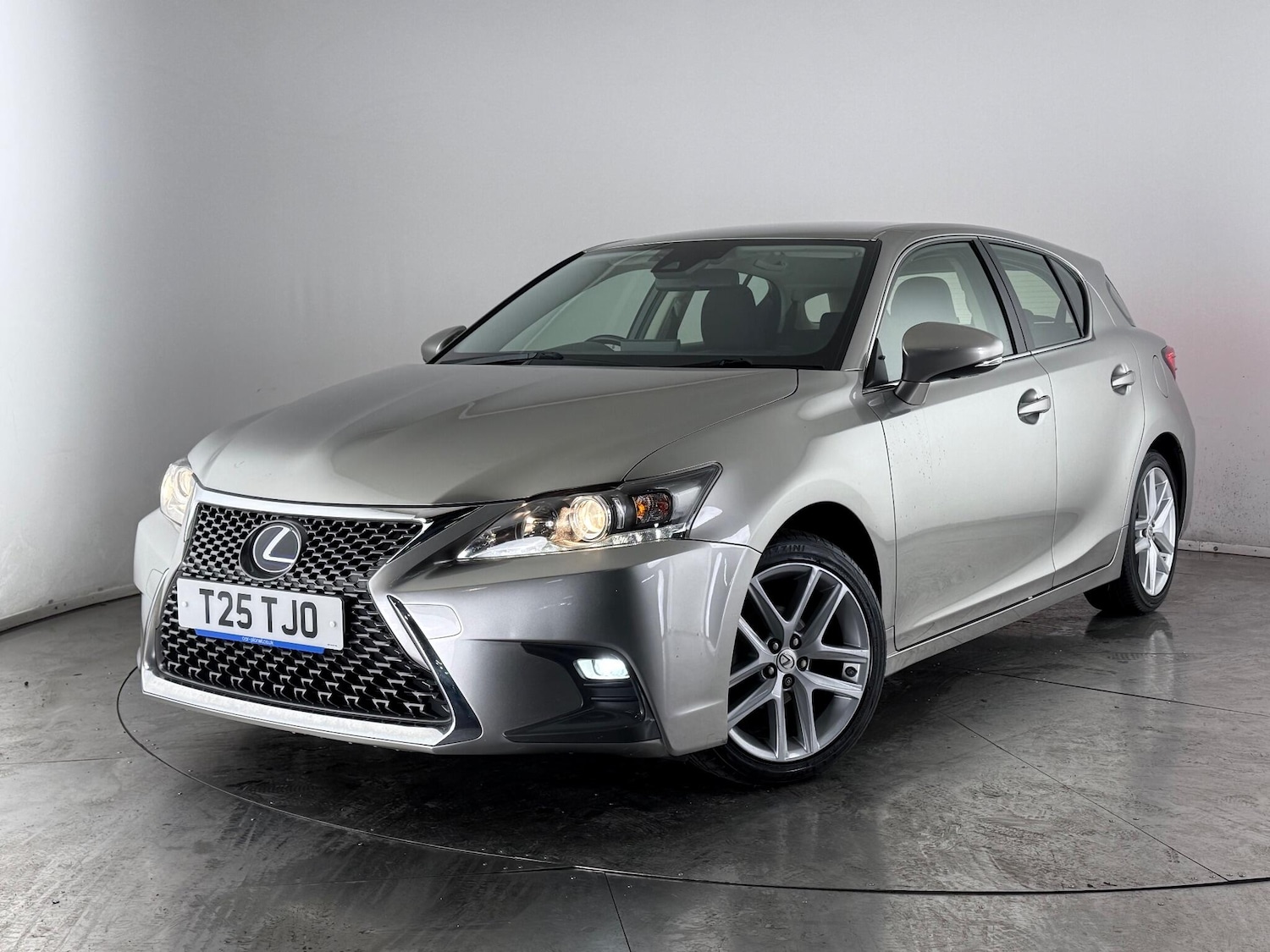 Used Lexus CT 2018 for sale - 77222788: Photo 32