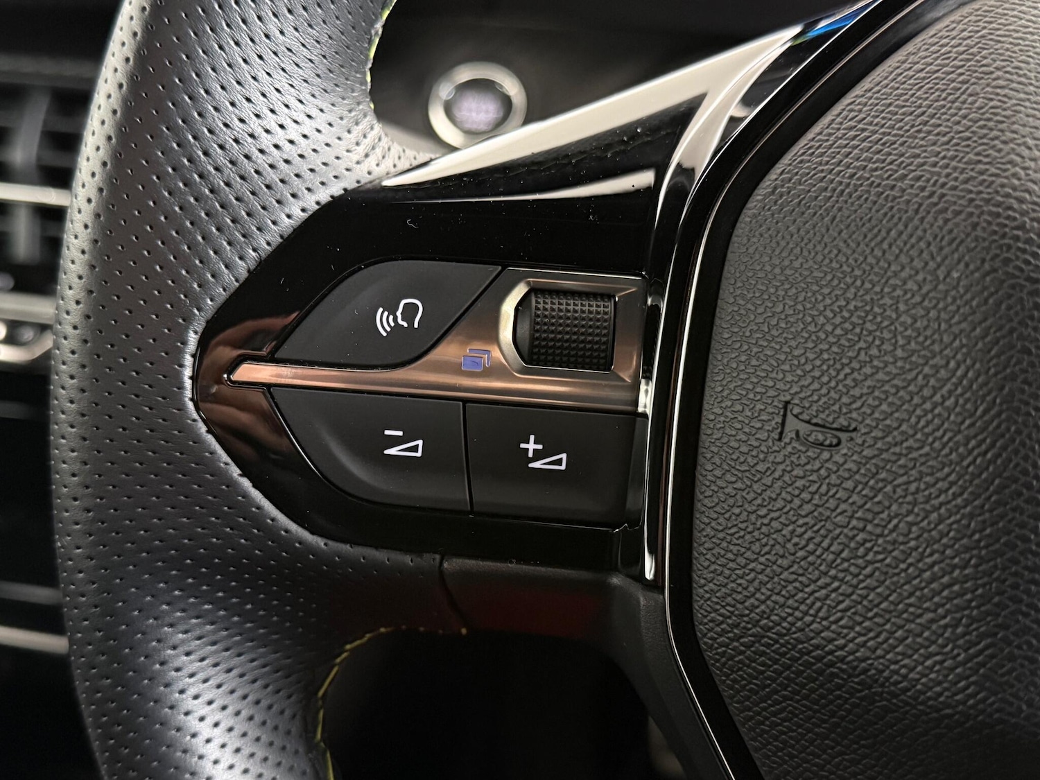 Used Peugeot 208 2021 for sale - 77182412: Photo 17