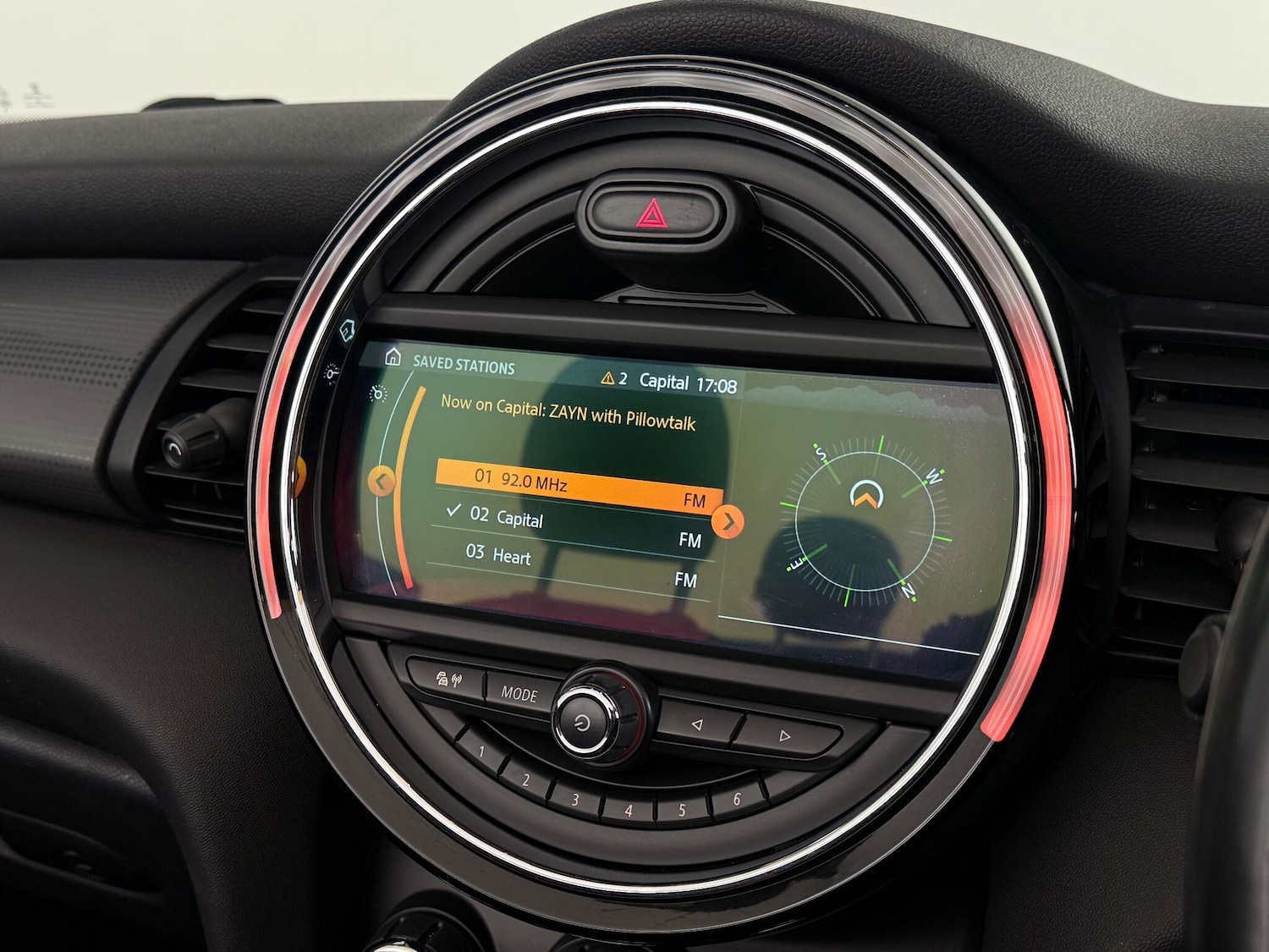 Used MINI Convertible 2018 for sale - 76466709: Photo 32