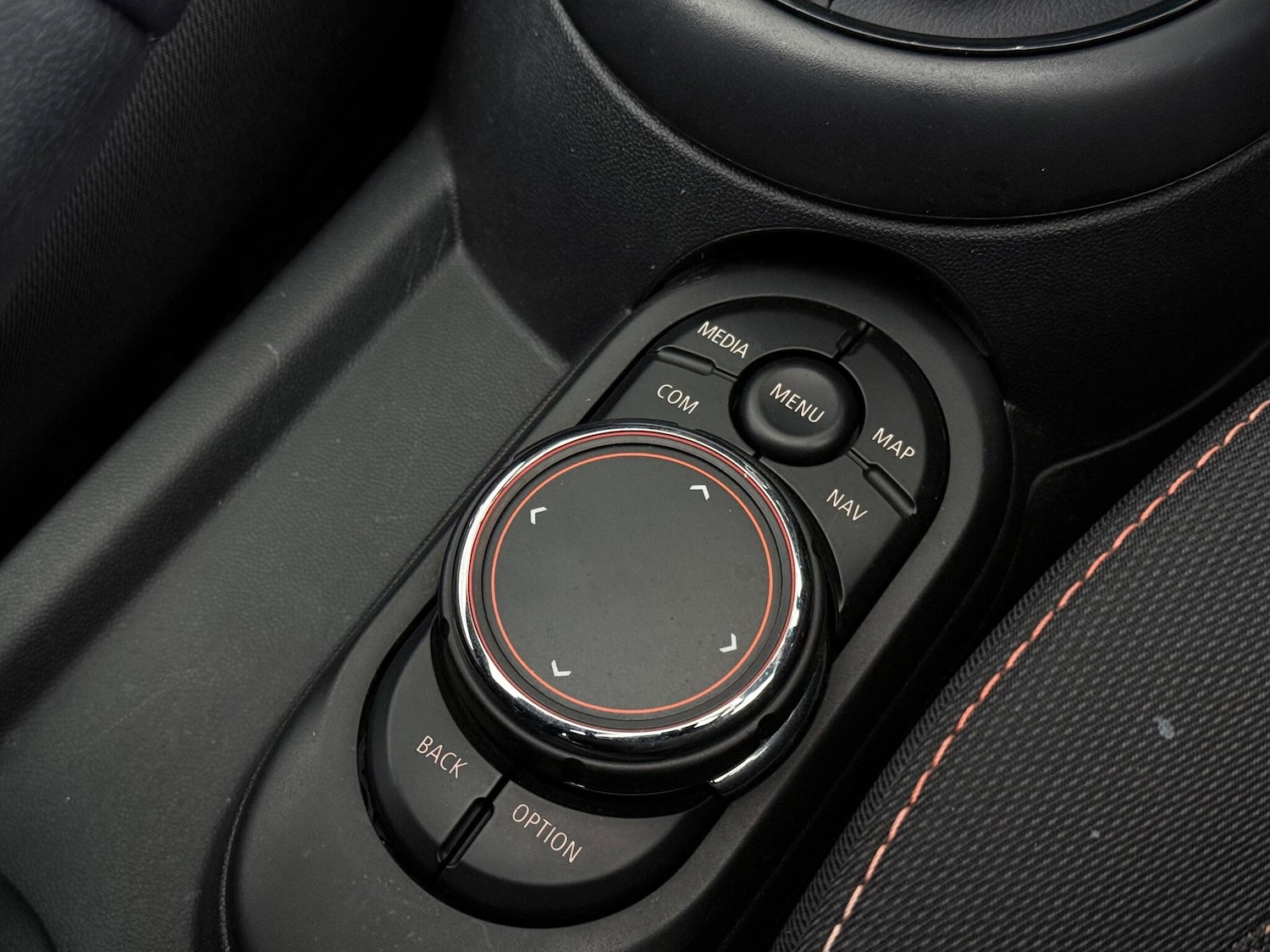 Used MINI Convertible 2018 for sale - 76466709: Photo 39