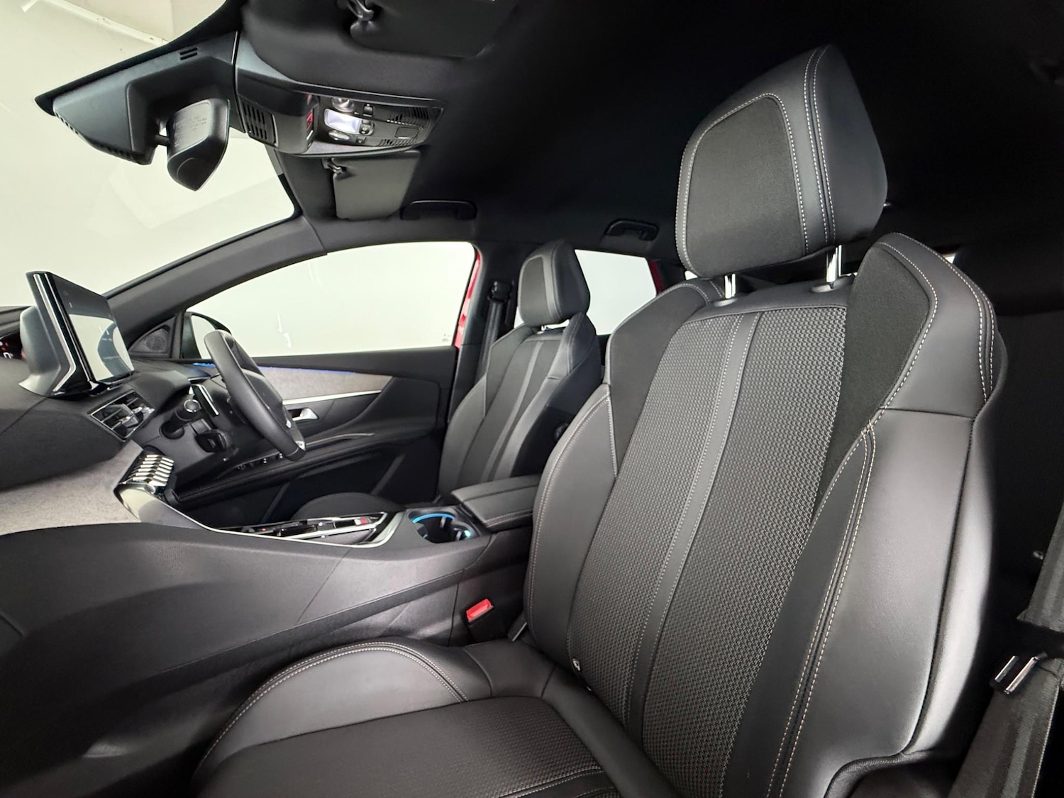 Used Peugeot 3008 2023 for sale - 77182759: Photo 13