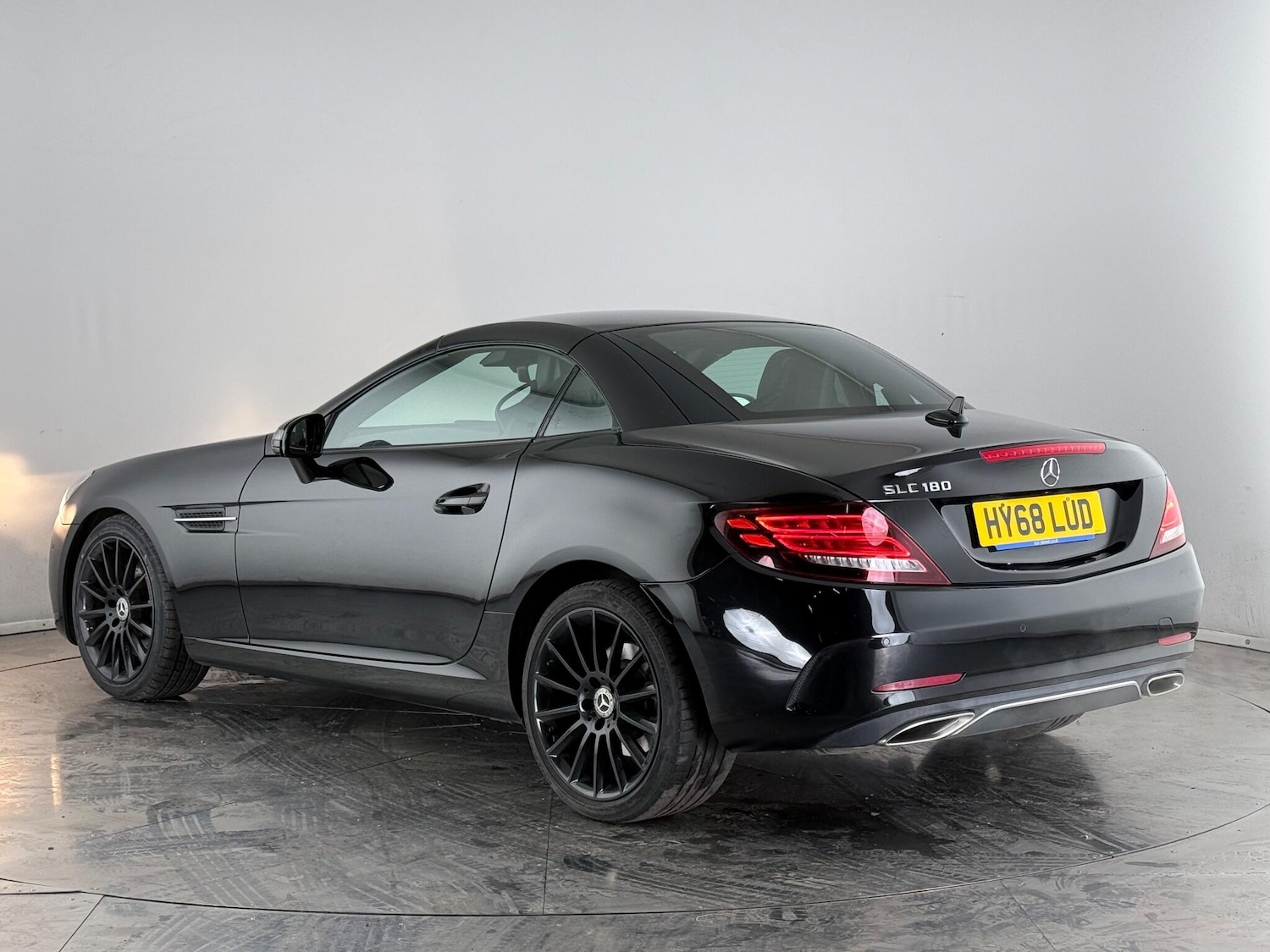 Used Mercedes-Benz SLC 2018 for sale - 77217566: Photo 15