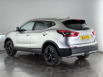 Used Nissan Qashqai 2018 for sale - 75721754: Photo