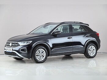 Used Volkswagen T-Roc 2023 for sale - 78101547: Photo